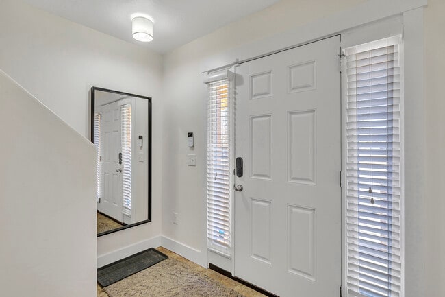 Building Photo - 3727 S Gowan Ln