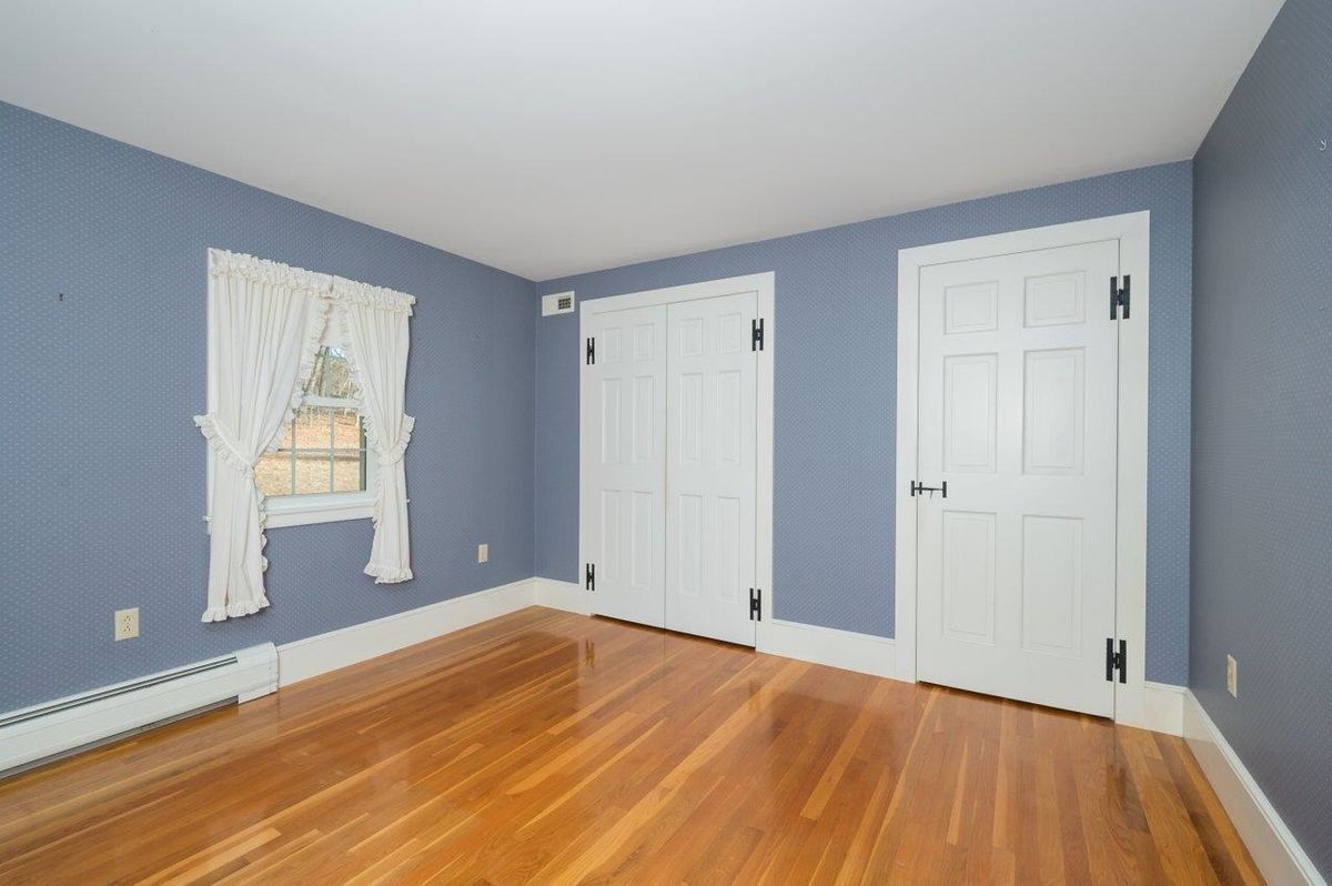 Building Photo - 45 Weare