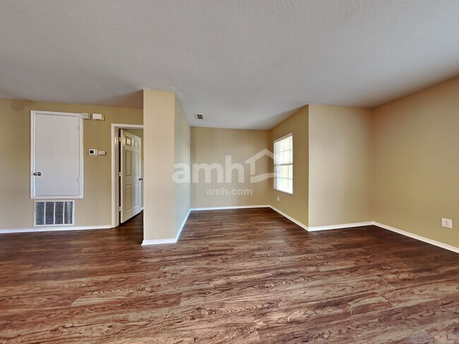 Building Photo - 1836 Elk Lake Tr