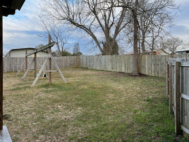Building Photo - Gorgeous 2 bedroom 2 bath in Enterprise, AL