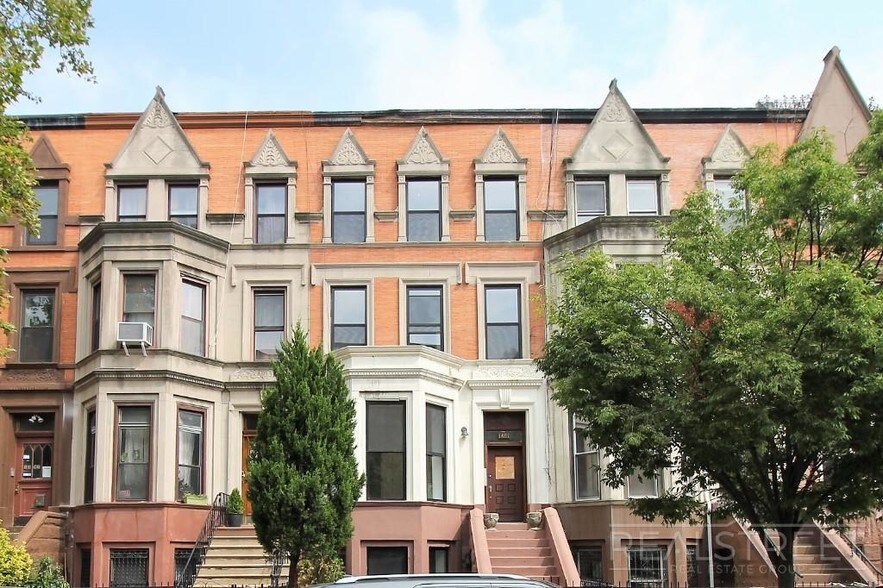 Building Photo - Stunning 1 BED in North Crown Heights Brownstone