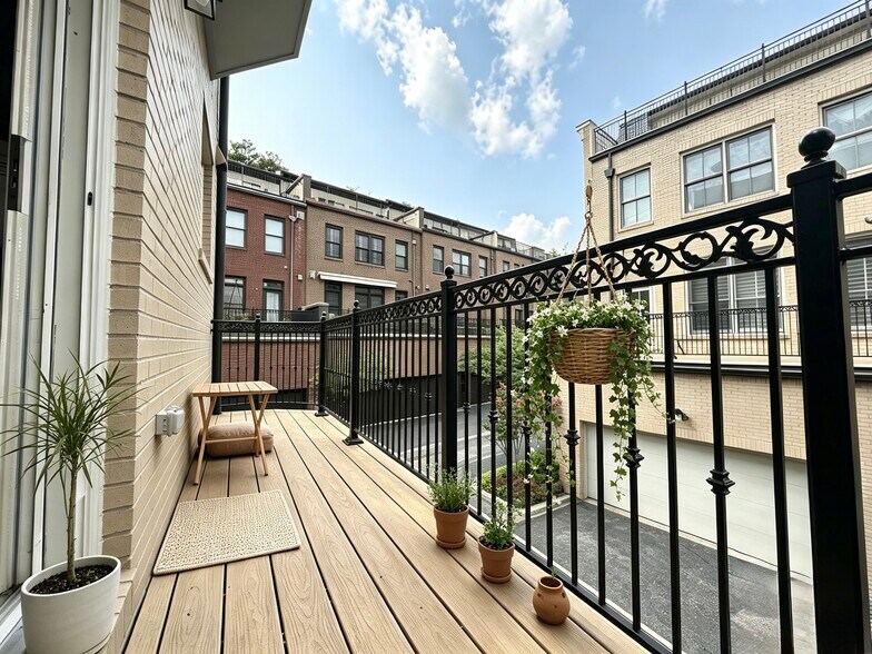 Building Photo - 12430 Ansin Circle Dr