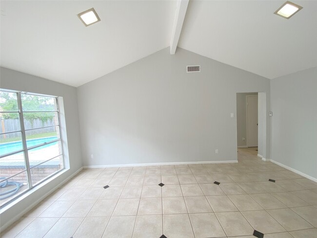 Building Photo - 8214 Riptide Dr
