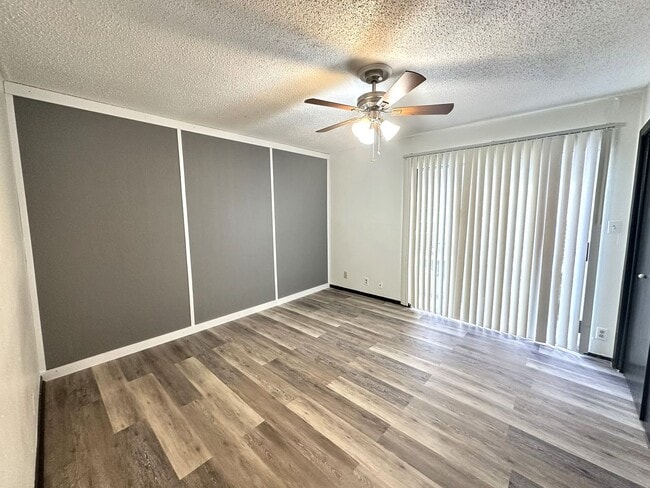 Building Photo - Starwest Condos #104