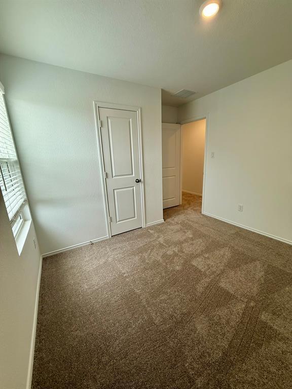 Building Photo - 214 Kyanite Dr