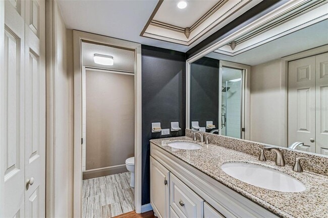 Building Photo - 204 Mary Dr