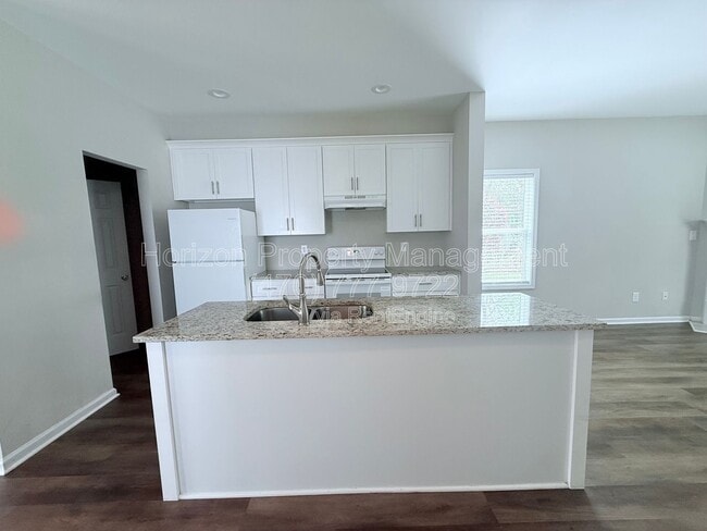 Building Photo - 5602 Quail Mountain Trail