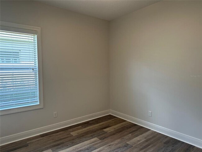 Building Photo - 4926 Newport News Cir