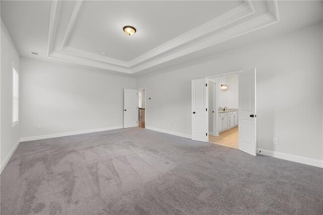 Building Photo - 130 Logan Pass Dr