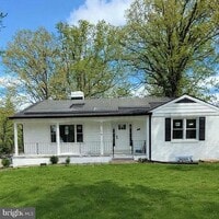 Building Photo - 2608 Holly Dr