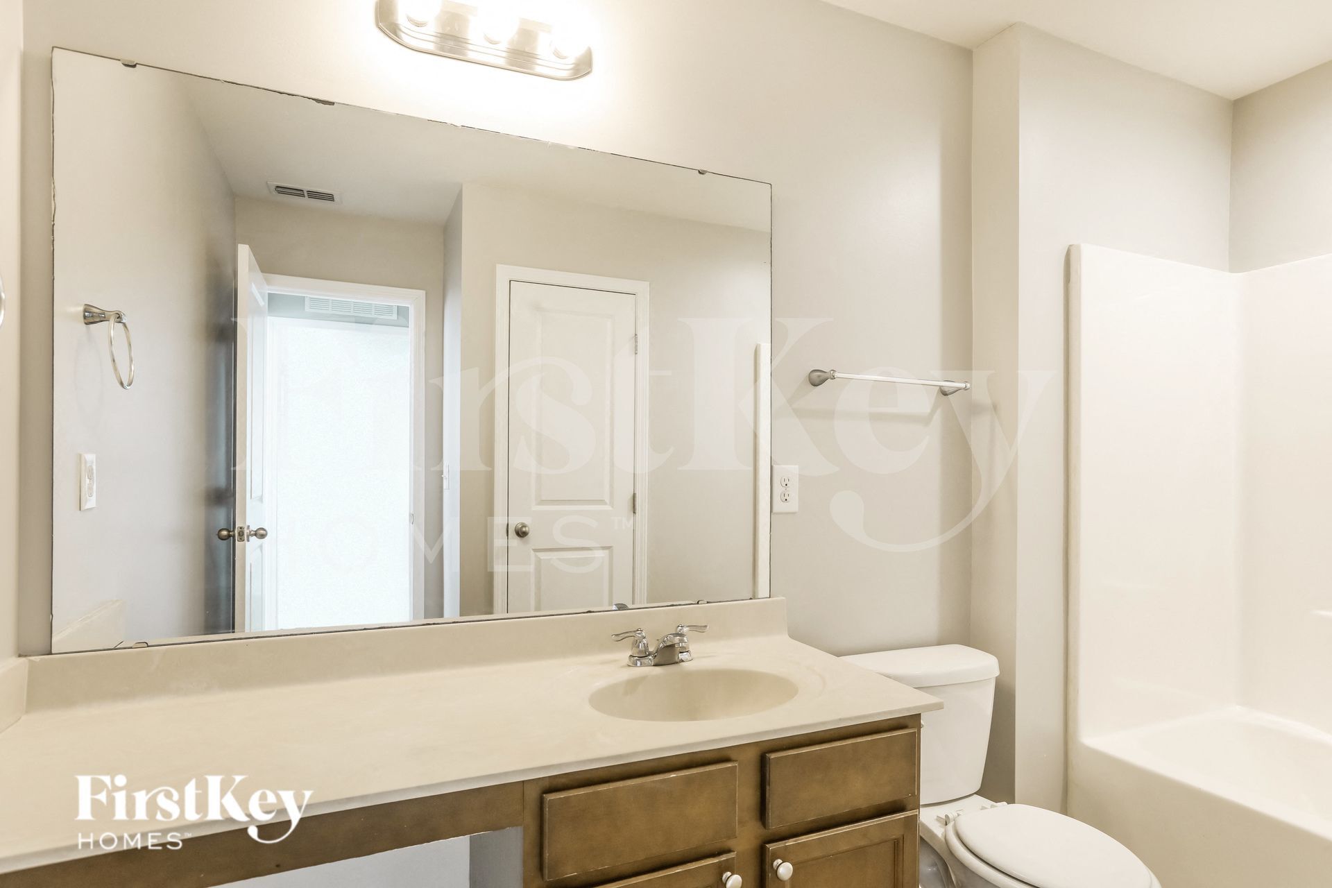 Building Photo - 4131 White Kestrel Dr