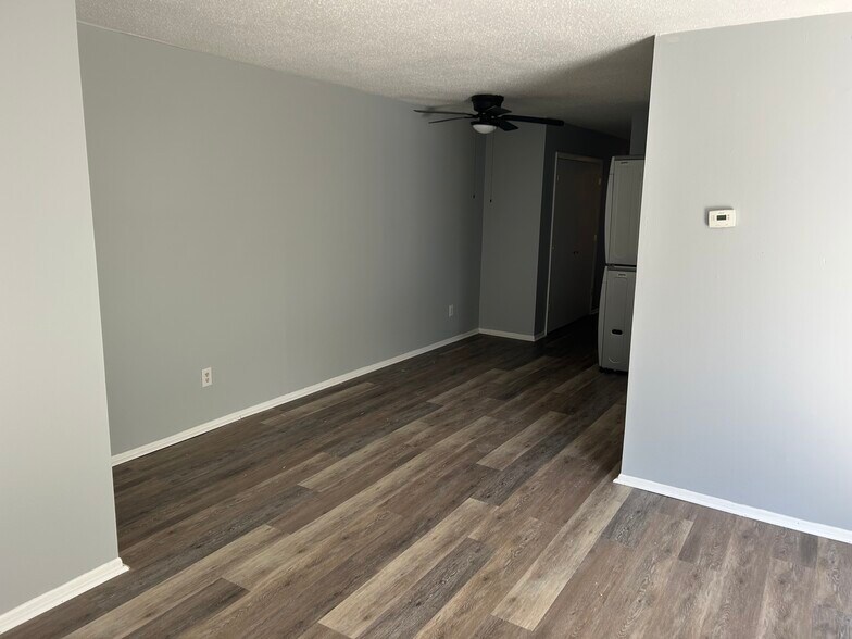 Building Photo - 11913 Tarragon Rd