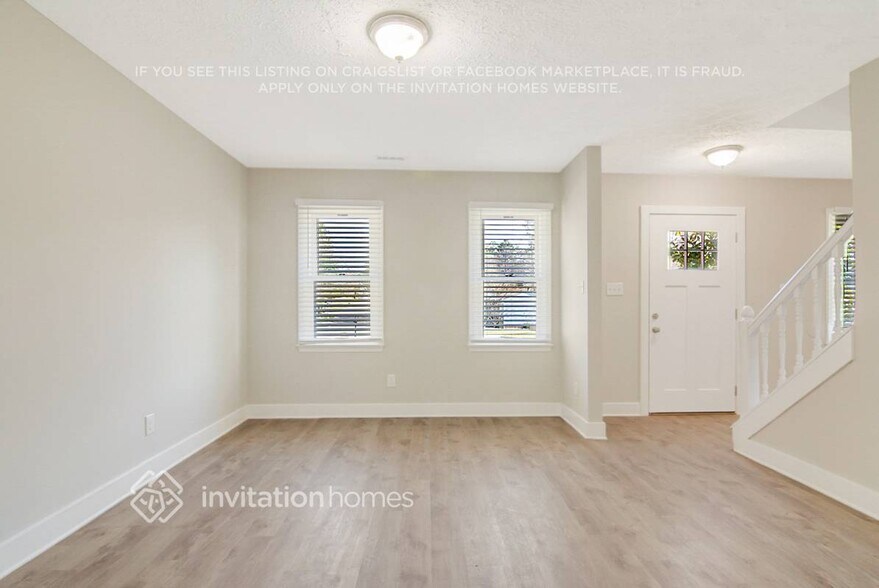 Building Photo - 51 Enesco Cir