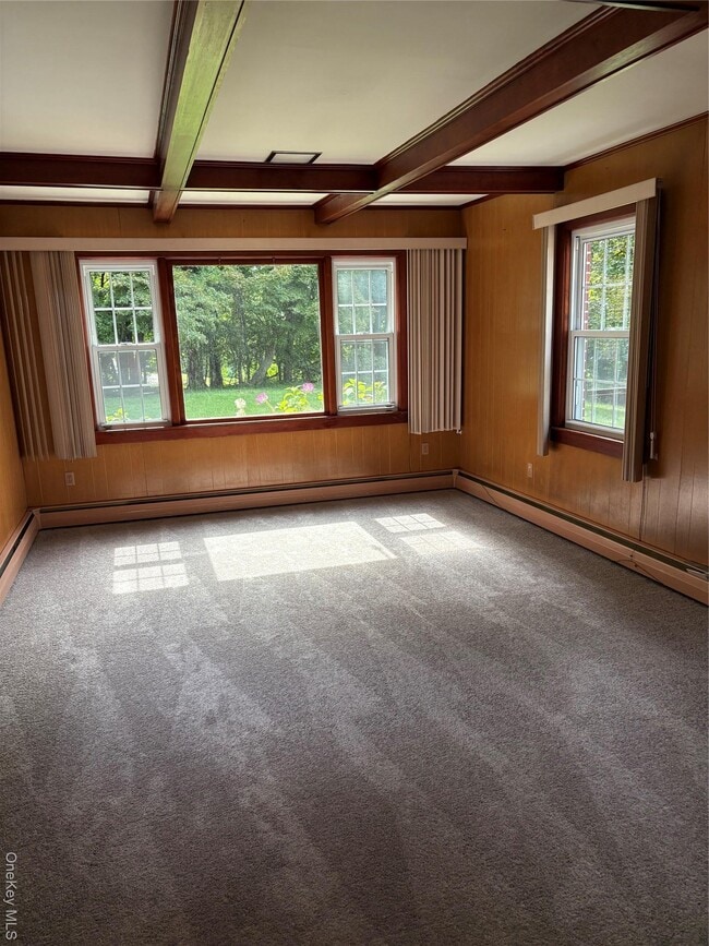 Building Photo - 660 Wheeler Hill Rd