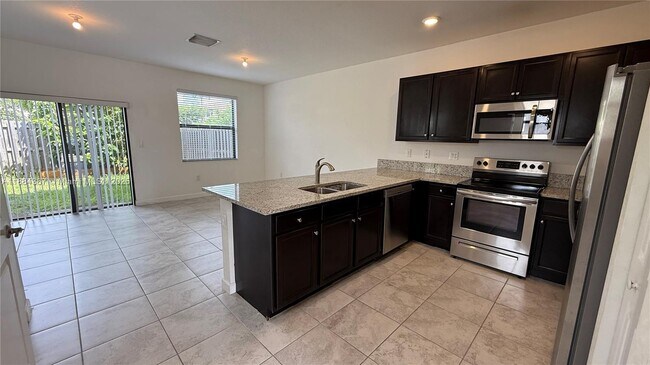 Building Photo - 11381 SW 248th Ln