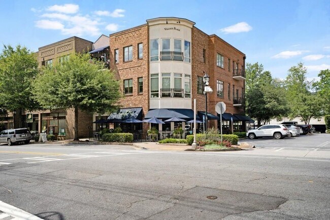 Building Photo - 2641 Mackintosh Ct