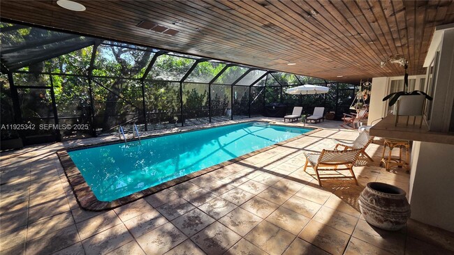 Building Photo - 7400 SW 166th St