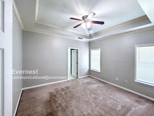Building Photo - 1512 Amberley Woods Cir
