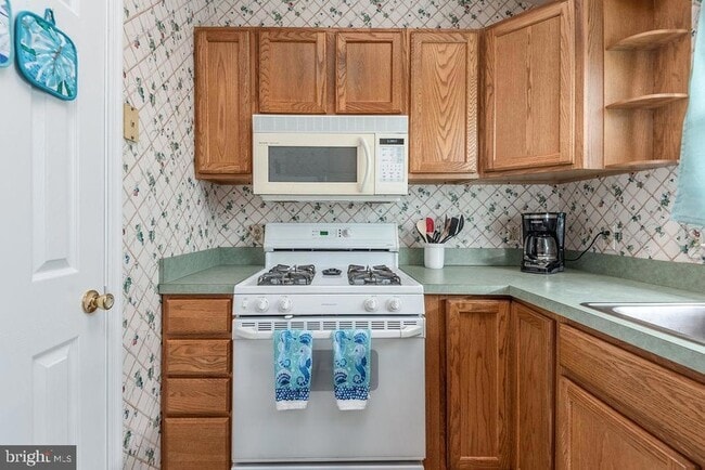 Building Photo - 12 Lafayette Sta