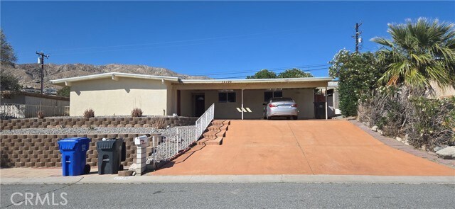 Building Photo - 12798 Catalpa Ave