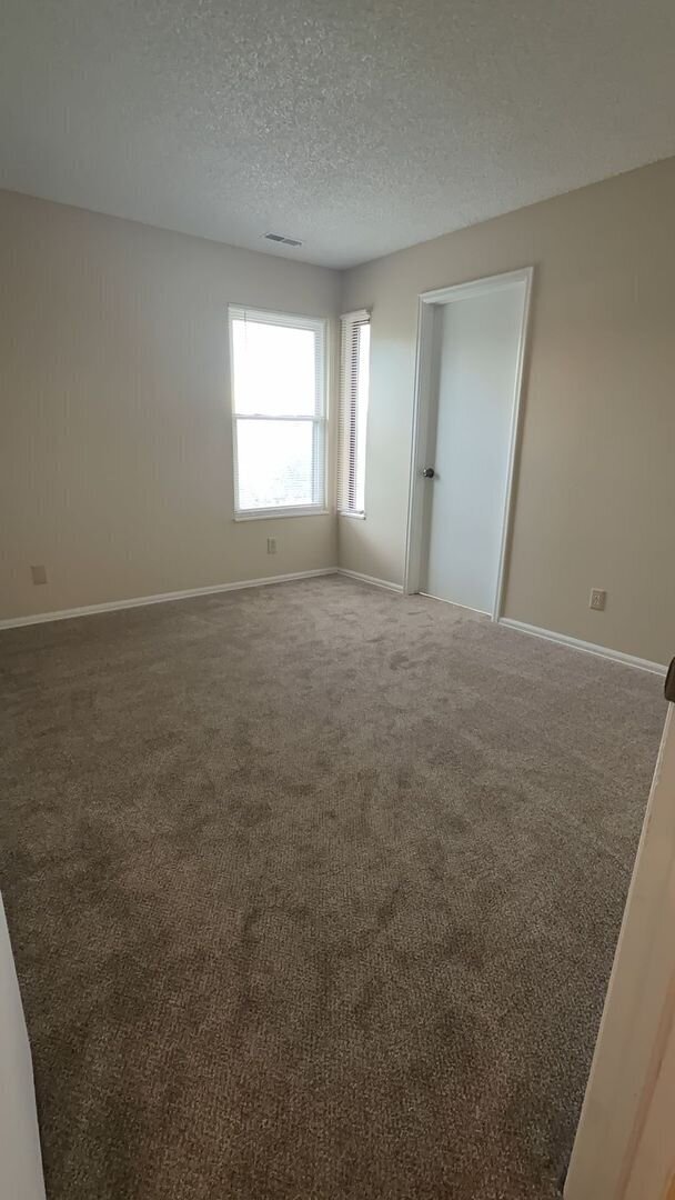 Building Photo - 971 Moorings Dr