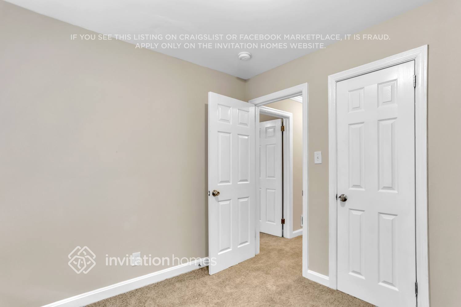 Building Photo - 3043 Chico Dr