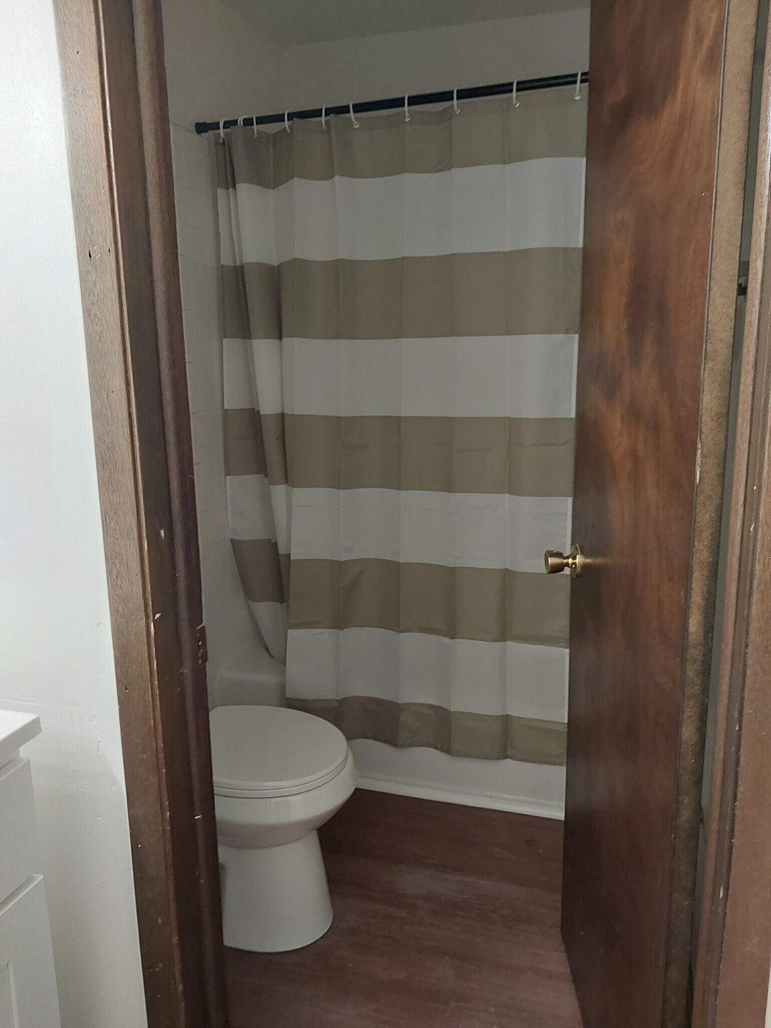 Building Photo - 519 Sunnyslope Dr