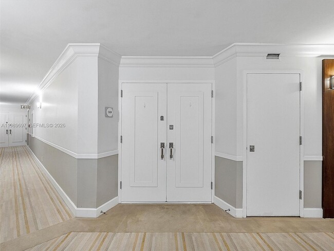 Building Photo - 550 S Ocean Blvd