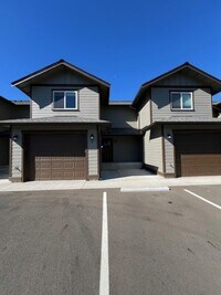 Building Photo - 612 Mead Ave