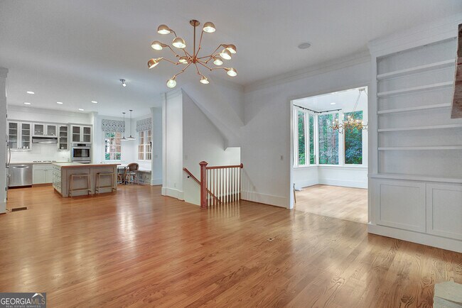 Building Photo - 9043 Selborne Ln