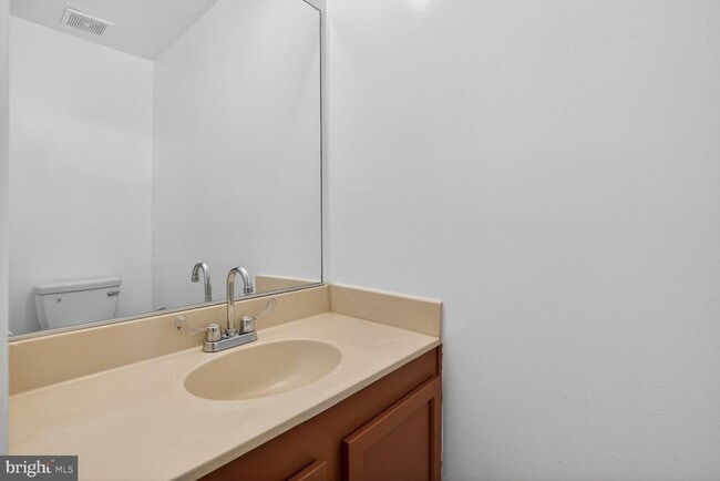 Building Photo - 6739 Rockledge Pl