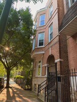 Building Photo - 1471 W Erie St