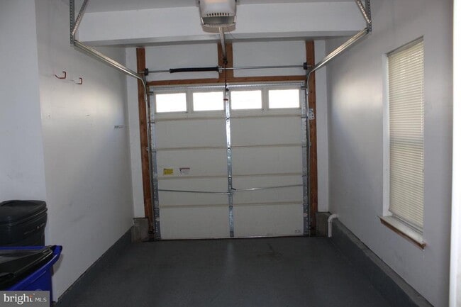 Building Photo - 1808 Monocacy View Cir