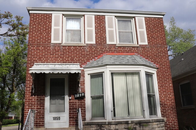Building Photo - 1859 N Nashville Ave