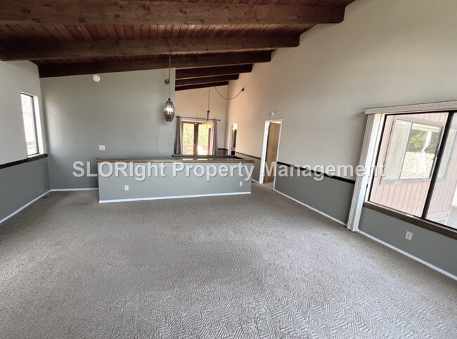Building Photo - AVAILABLE AUGUST -  Spacious Los Osos Home - 3 Bed / 2 Bath