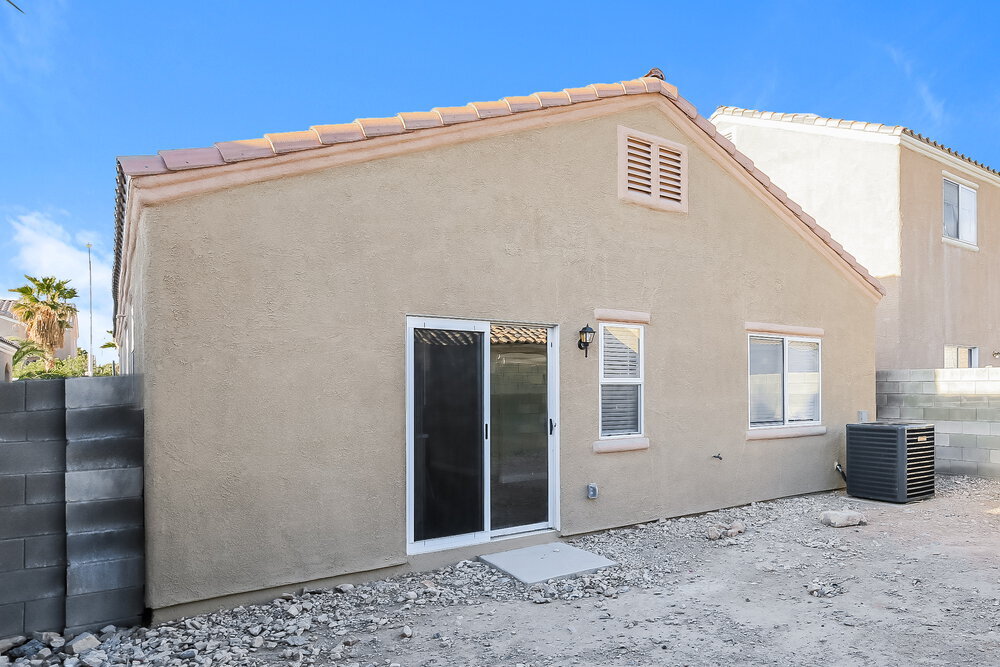 Building Photo - 9878 Mackovski Ct