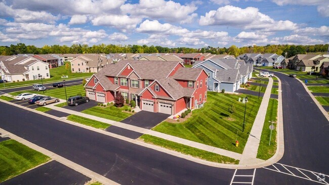 Building Photo - Saratoga Crossing Apartments & Townhomes