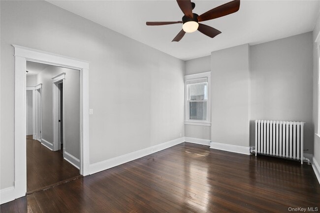 Building Photo - 40 Main St