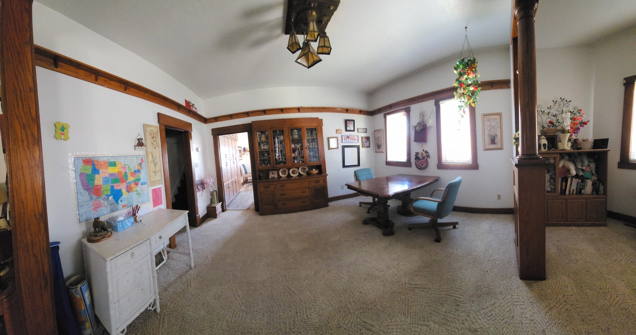 Building Photo - 807 Chicago St