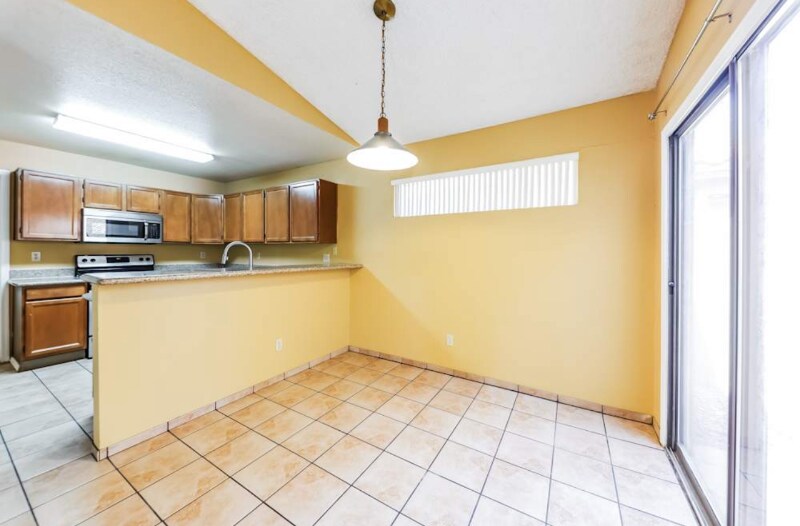 Building Photo - 4545 N 67th Ave