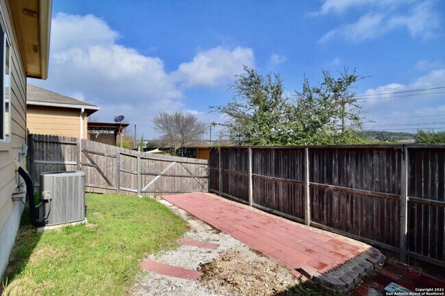 Building Photo - 27126 Villa Toscana