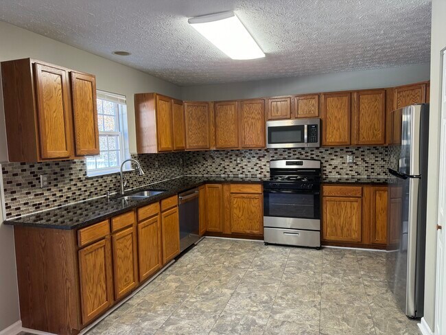 Building Photo - 103 Broadneck Crossing Rd