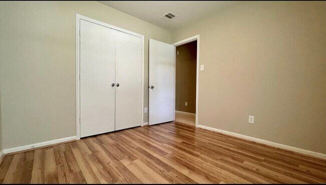 Building Photo - 20758 Cypress Crescent Ln