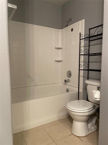 Building Photo - 4512 Dogwood Dr