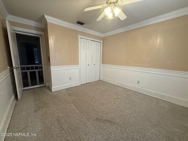 Building Photo - 8562 Echoridge Ct