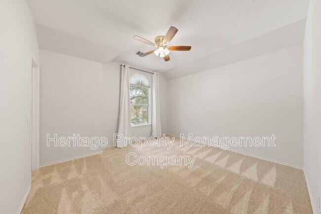 Building Photo - 3102 Sable Crossing