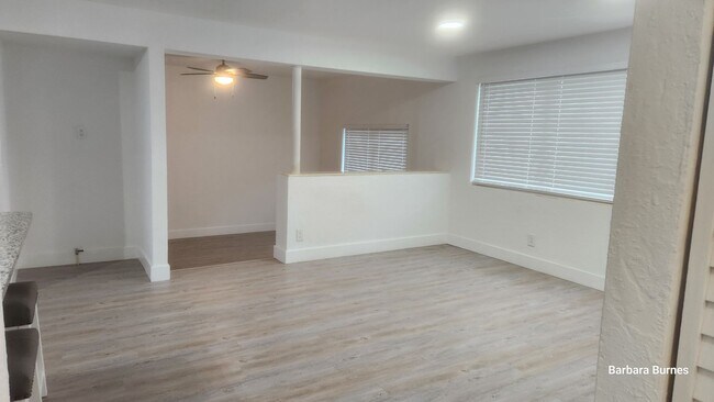 Building Photo - Three bedroom two bath for rent near Ridgewood and LPGA.