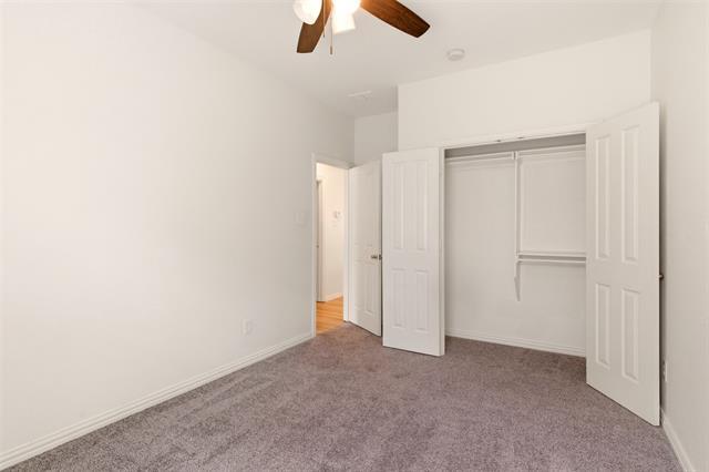 Building Photo - 2201 Willow Creek Dr