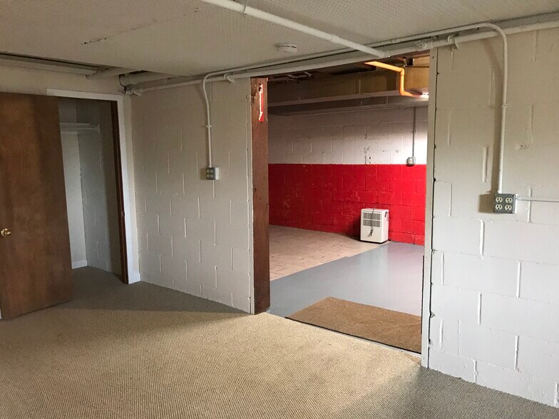 Lower Living/Bedroom/Utility Room - 807 W Mission Ave