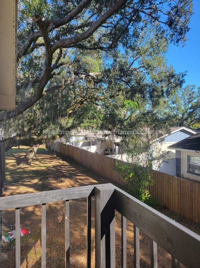 Building Photo - 15417 Livingston Ave